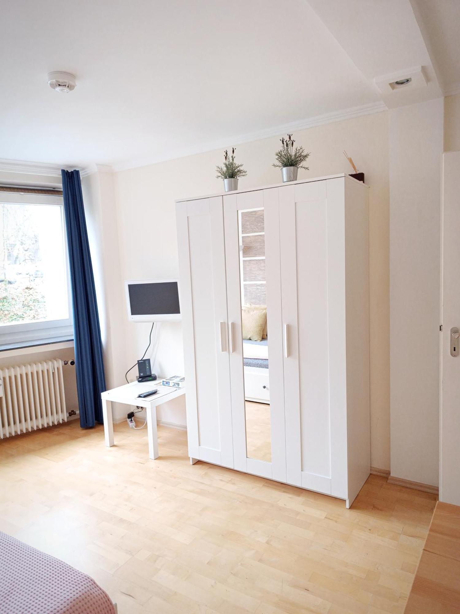 Apartment Am Bach Augsburg Buitenkant foto